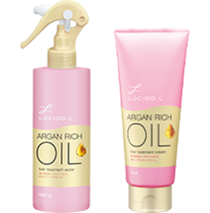 写真:ヘアウォーター/ヘアクリーム